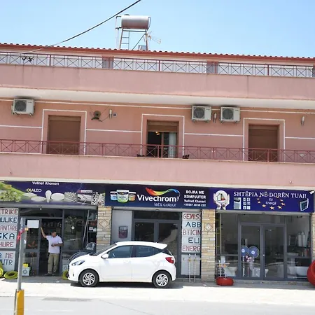 Casa de hóspedes Leo 4*