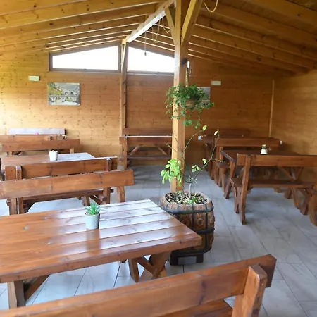 Leo Casa de hóspedes