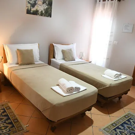 Casa de hóspedes Leo